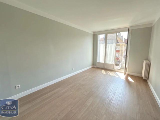 Appartement à louer 3 pièces 57.8m²