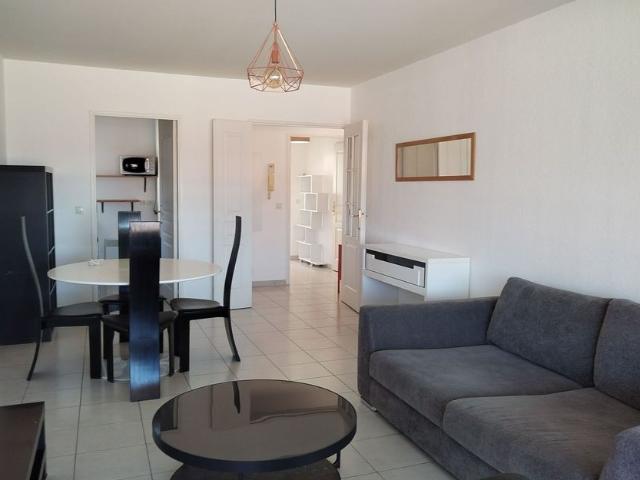 Appartement à louer 3 pièces • 58,12 m 2 Nice