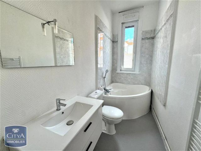 Appartement à louer 3 pièces 58.12m²