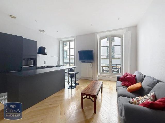 Appartement à louer 3 pièces 58.21m²