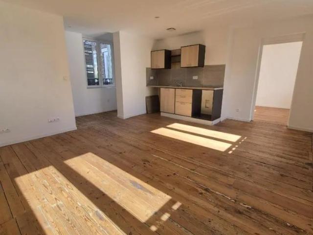 Appartement à louer 3 pièces 58.5m²