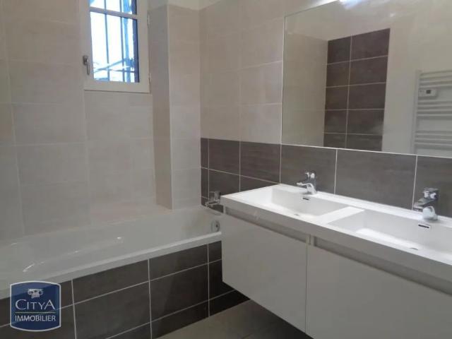 Appartement à louer 3 pièces 58.93m²