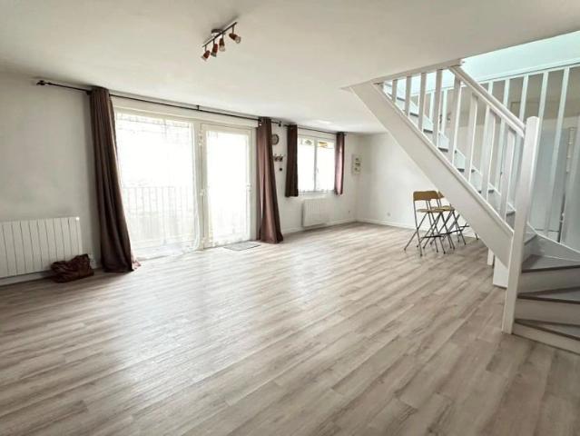 Appartement à louer 3 pièces 58m²