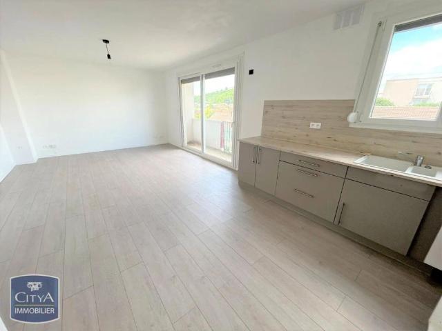 Appartement à louer 3 pièces 59.1m²