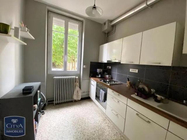 Appartement à louer 3 pièces 51m²