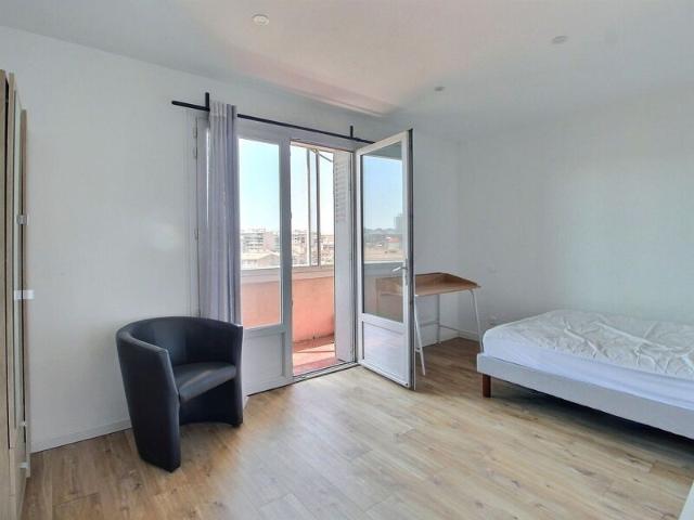 Appartement à louer 3 pièces • 52,22 m2 Marseille 10