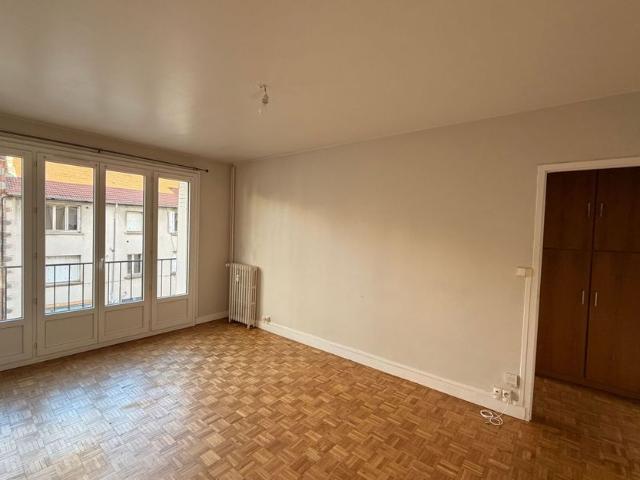 Appartement à louer 3 pièces • 52,34 m 2 Limoges