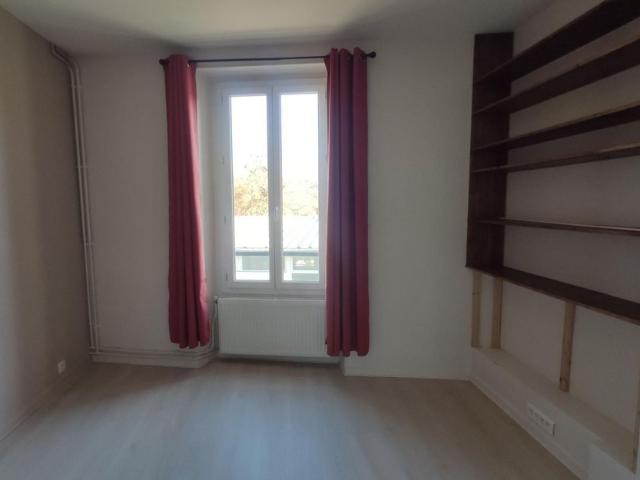 Appartement à louer 3 pièces • 53 m2 Dourdan