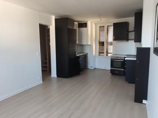 Appartement à louer 3 pièces 53 m