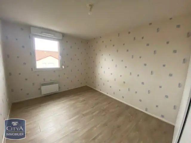 Appartement à louer 3 pièces 64.04m²