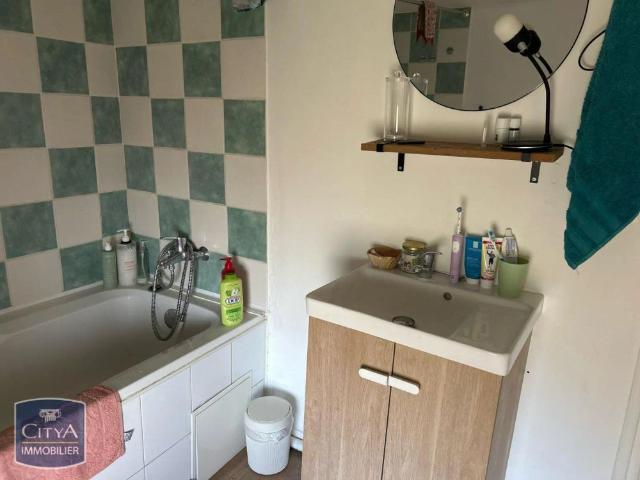 Appartement à louer 3 pièces 64.07m²