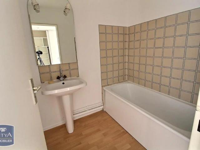 Appartement à louer 3 pièces 64.11m²