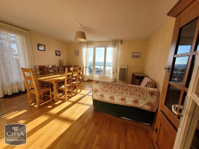 Appartement à louer 3 pièces 64.47m²