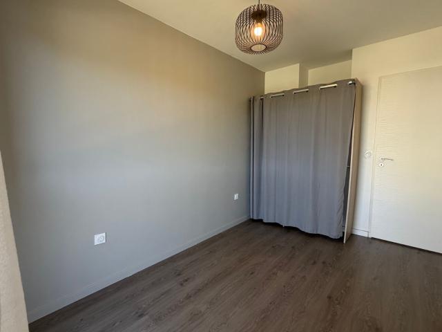 Location appartement, 64.88 m² T 3 à Brignais, 1 150 €