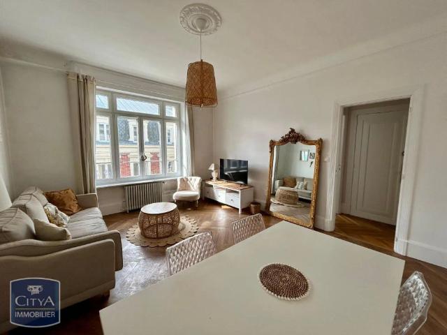 Appartement à louer 3 pièces 64m²