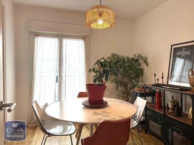 Appartement à louer 3 pièces 65.05m²