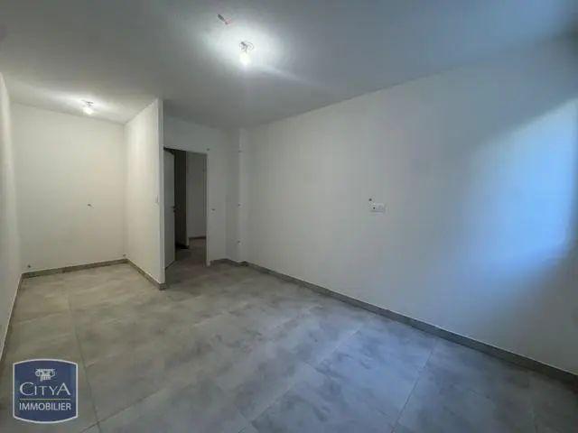 Appartement à louer 3 pièces 65.48m²