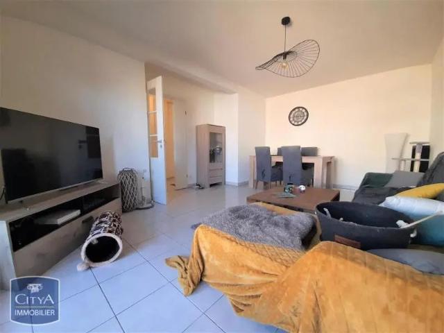 Appartement à louer 3 pièces 65.5m²