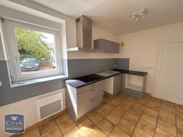 Appartement à louer 3 pièces 65.85m²