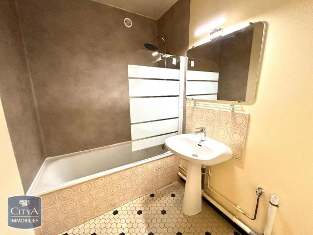 Appartement à louer 3 pièces 65.97m²