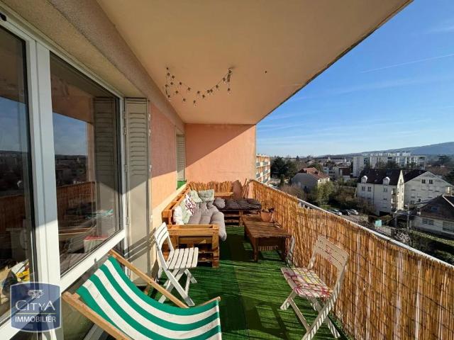 Appartement à louer 3 pièces 65.98m²