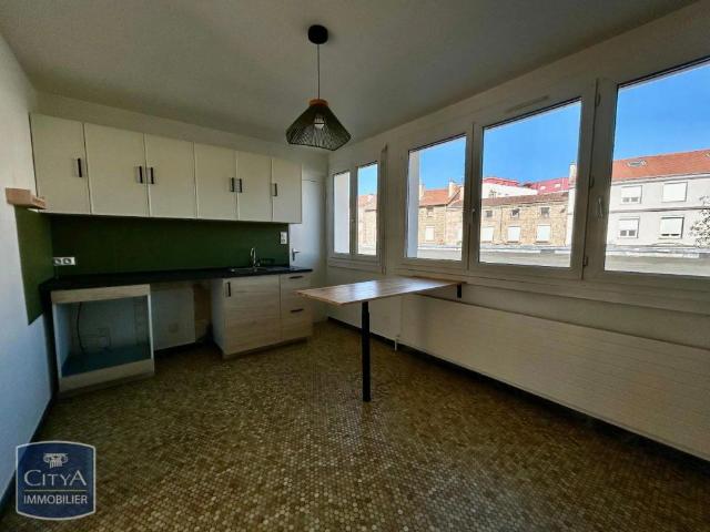 Appartement à louer 3 pièces 65m²