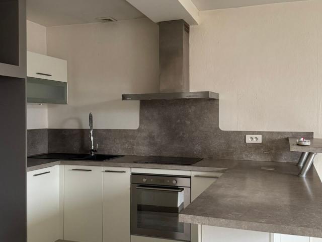 Appartement à louer 3 pièces 66 m