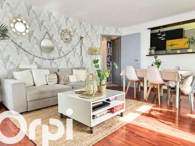 Appartement à louer 3 pièces • 66,21 m2 Trappes