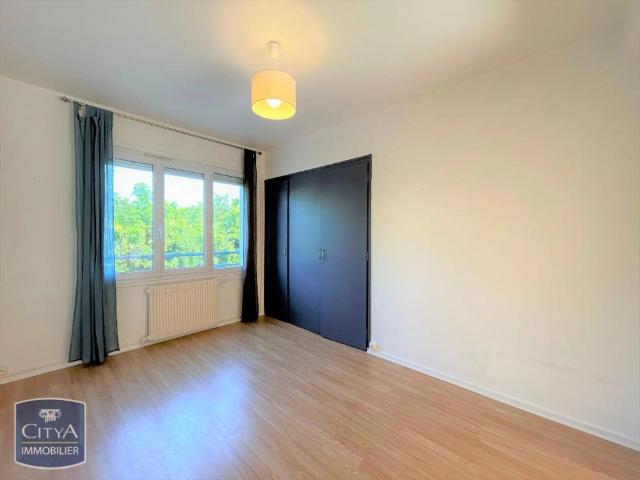 Appartement à louer 3 pièces 66.99m²