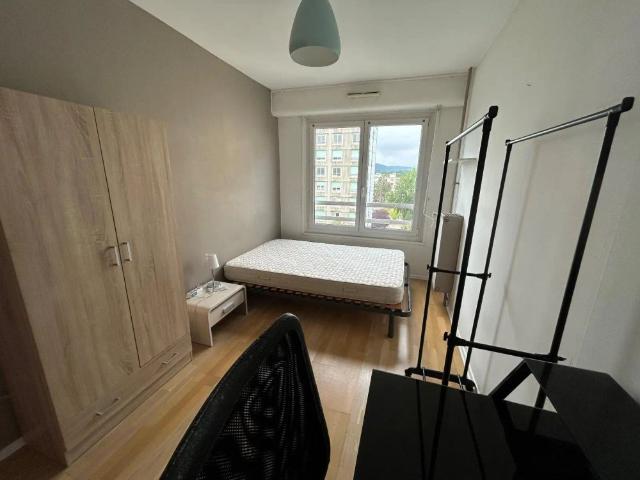 Appartement à louer 3 pièces 67.1m²