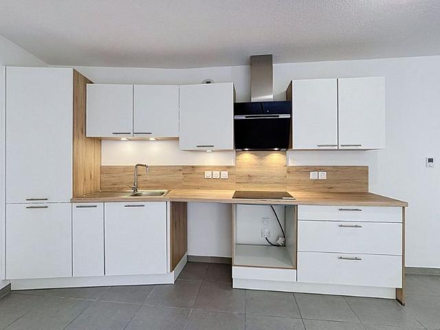 Appartement à louer 3 pièces • 67,69 m2 Rodez