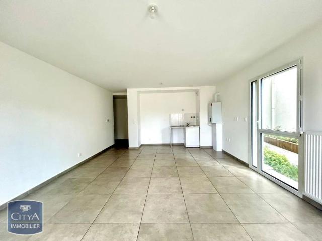 Appartement à louer 3 pièces 67.7m²