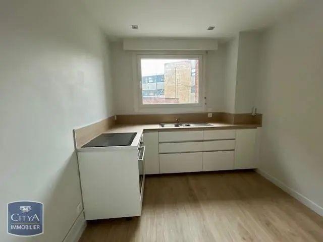 Appartement à louer 3 pièces 67.85m²