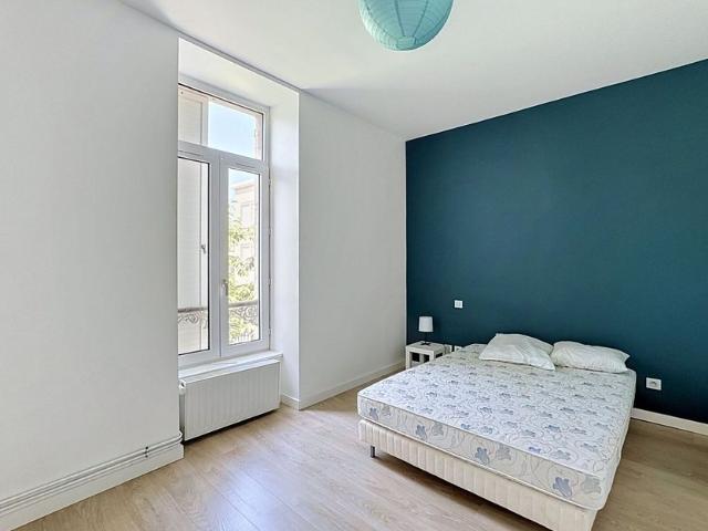 Appartement à louer 3 pièces • 67,80 m 2 Rodez