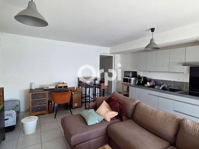 Appartement à louer 3 pièces • 67,82 m2 Lyon 8
