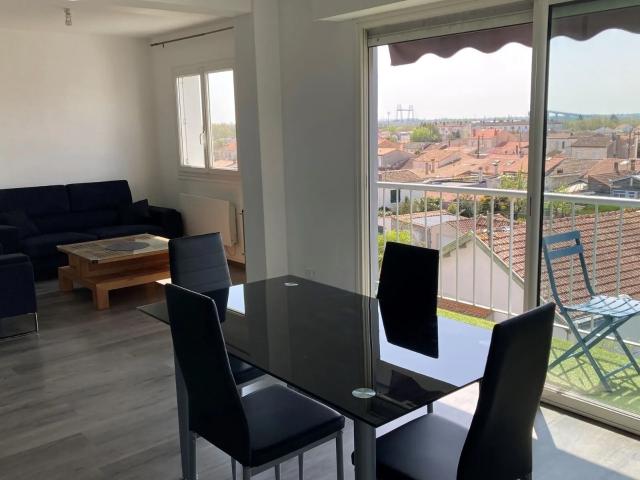 Appartement à louer 3 pièces • 67,83 m 2 Rochefort