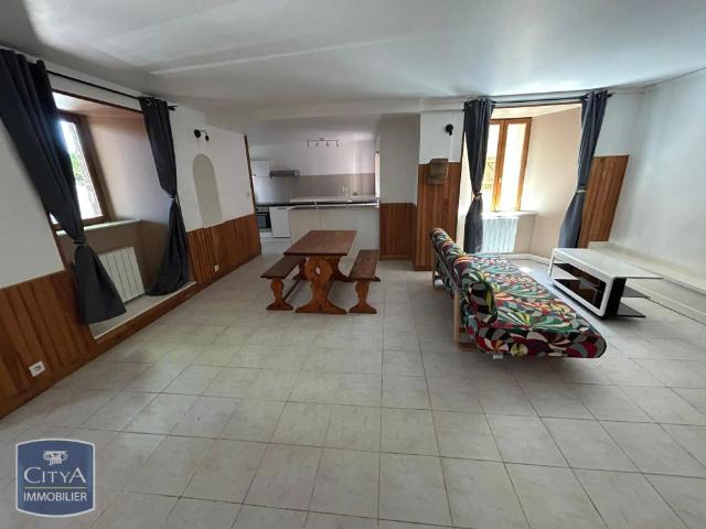Appartement à louer 3 pièces 67.93m²