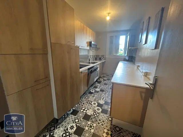 Appartement à louer 3 pièces 68.54m²
