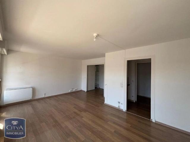 Appartement à louer 3 pièces 68.52m²