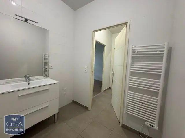 Appartement à louer 3 pièces 68.84m²