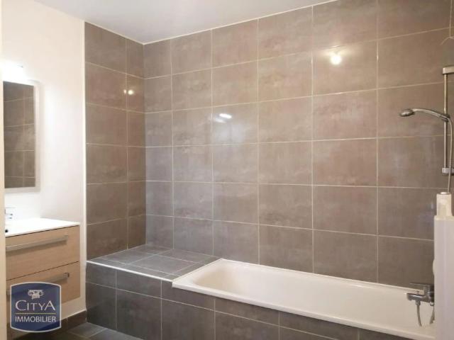 Appartement à louer 3 pièces 68m²