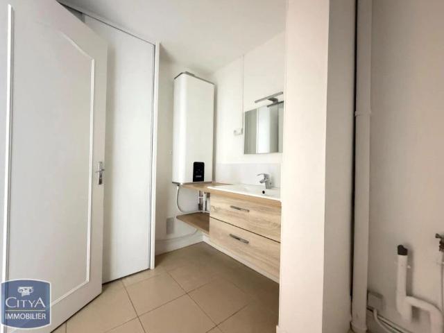 Appartement à louer 3 pièces 69.37m²