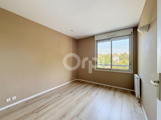 Appartement à louer 3 pièces • 69,30 m2 Nogent sur Marne