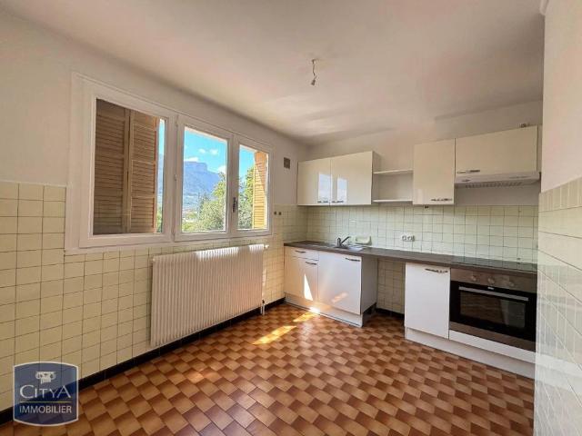 Appartement à louer 3 pièces 69.52m²