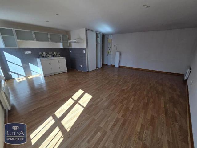 Appartement à louer 3 pièces 69.77m²
