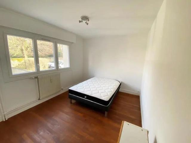 Appartement à louer 3 pièces 69.88m²