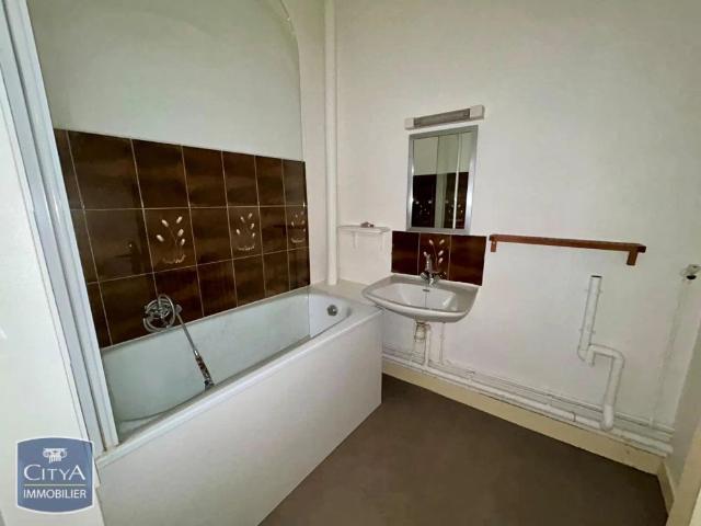 Appartement à louer 3 pièces 69m²