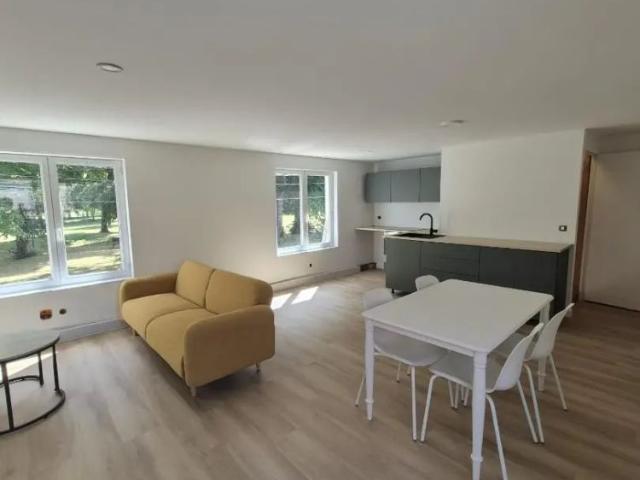 Appartement à louer 3 pièces 60.4m²
