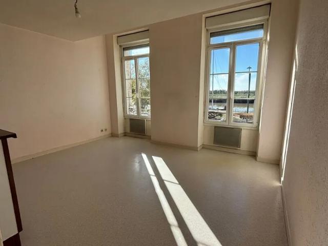 Appartement à louer 3 pièces • 60,59 m 2 Tonnay Charente