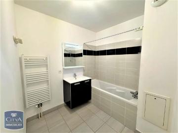 Appartement à louer 3 pièces 60.96m²